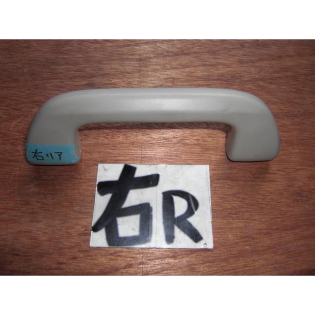 ぴっちゃん N-BOX DBA-JF1 右リアアシストグリップ 純正品番83240-SNA-A01YB 管理