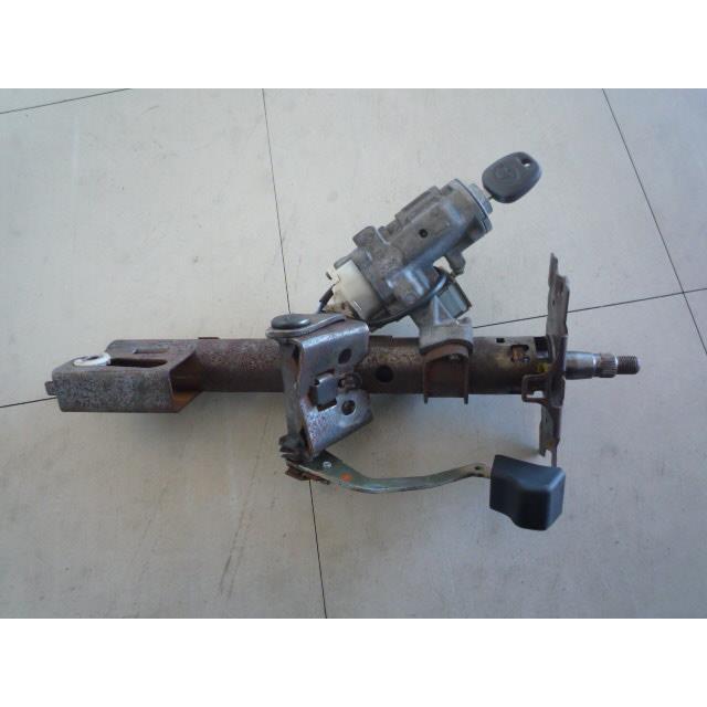 FUJITSUBO １０系アルファードMS用　MNH10W MZ MNH10W アルファードV（トヨタ）の価格・スペック情報{平成16年4