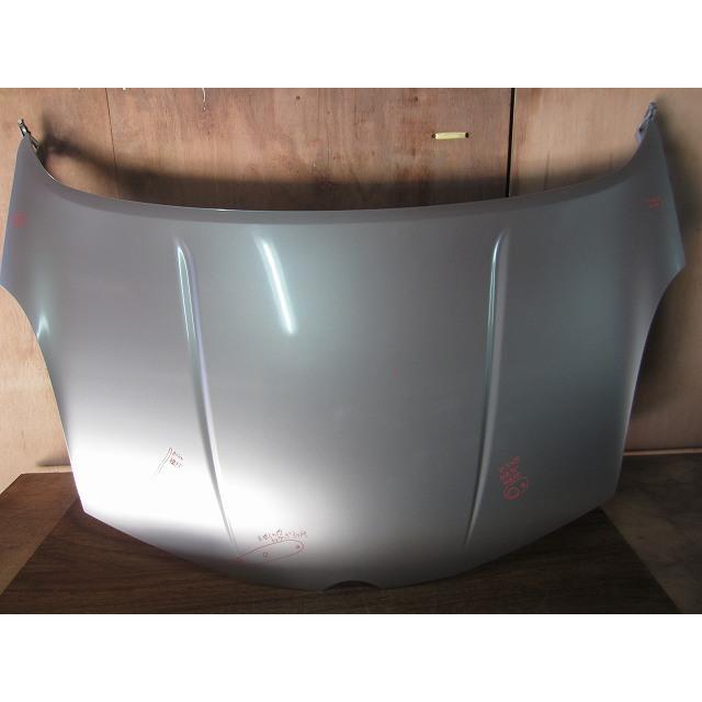 ノート DBA-E11 ボンネットフード カラー番号KY0 ダイヤモンドシルバー