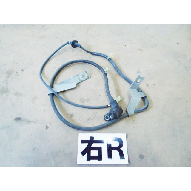 スイフト DBA-ZC11S 右リアABSセンサー 純正品番56310-62J00 管理番号  