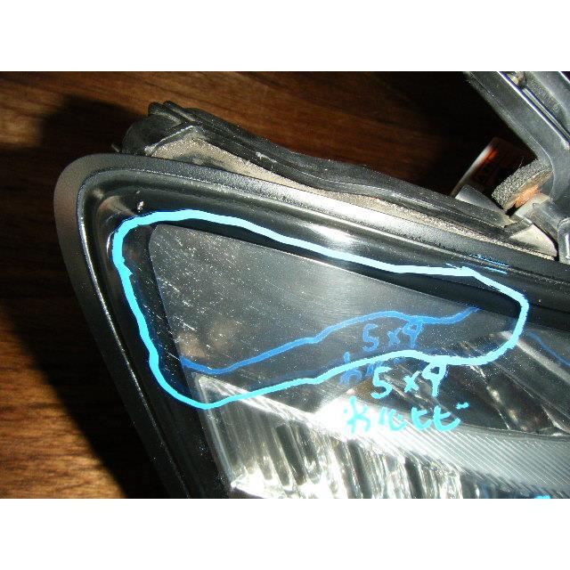 レガシィ TA-BP5 右ヘッドランプ 右ヘッドライト 純正品番84001AG021