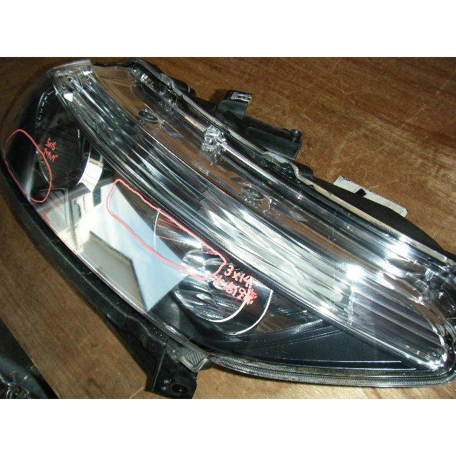 エアウェイブ DBA-GJ1 左ヘッドランプ 左ヘッドライト 純正品番33151
