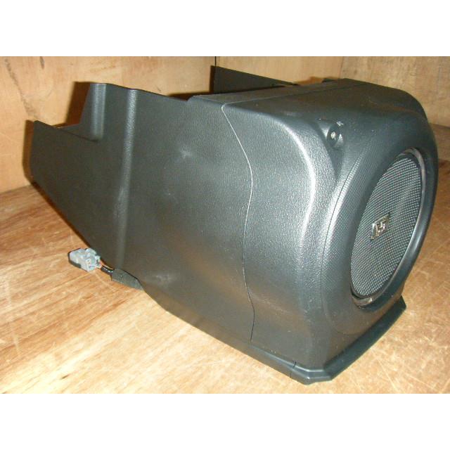 スピーカー・ウーファー B+com ONE bB DBA-QNC21 ウーファー ウーハー 純正品番86150-B1011-B0 管理