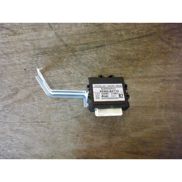 ムーヴ MOVE DBA-L175S ヘッドライトレベライザーコンピューター 純正 