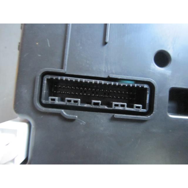 ムーヴ DBA-L175S スピードメーター 純正品番83800-B2R11 管理番号X2600 :001395784761400:赤江解体 ...