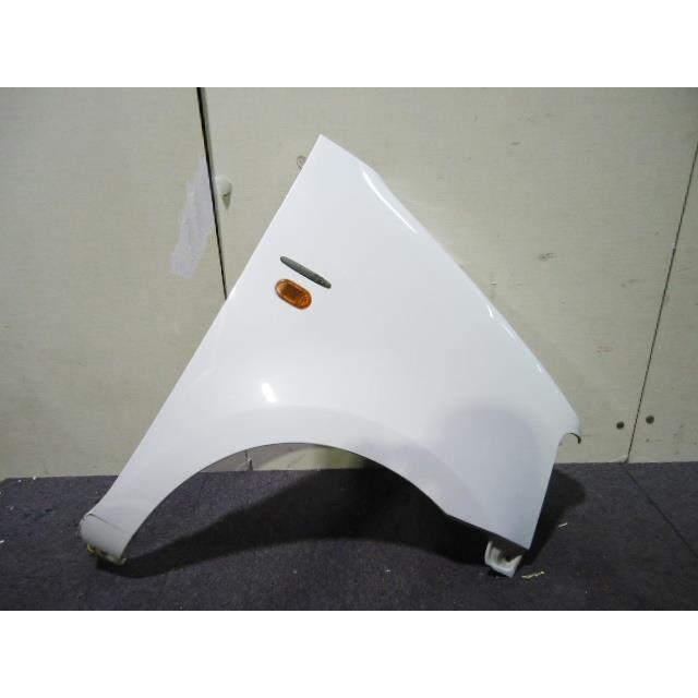 ワゴンR ワゴンR GF-MC11S 右フロントフェンダー カラー番号Z7T