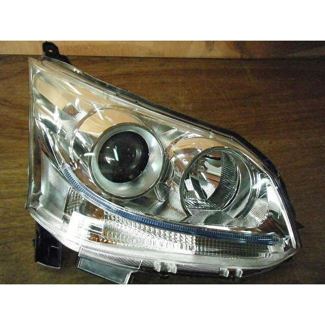 ムーヴ DBA-LA100S 右ヘッドランプ 右ヘッドライト 純正品番81110