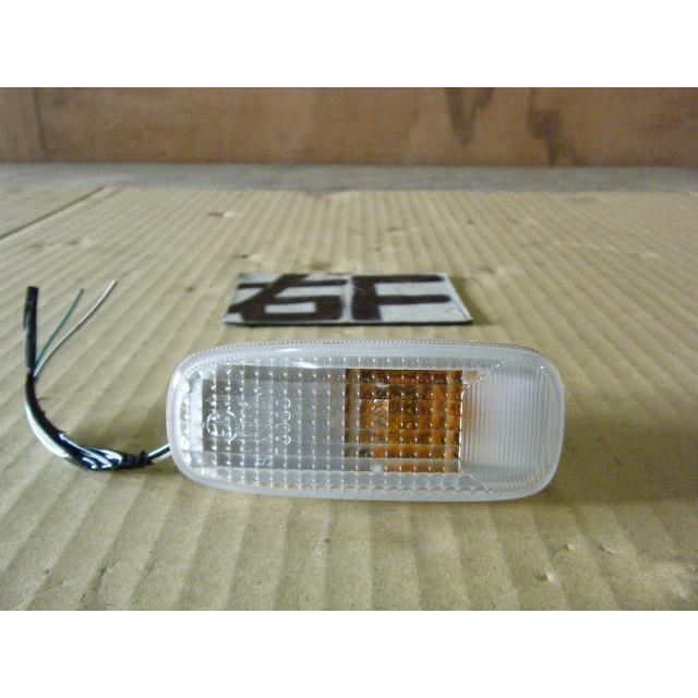 ムーヴ UA-L150S 右フロントフェンダーマーカー 純正品番81730-B2020