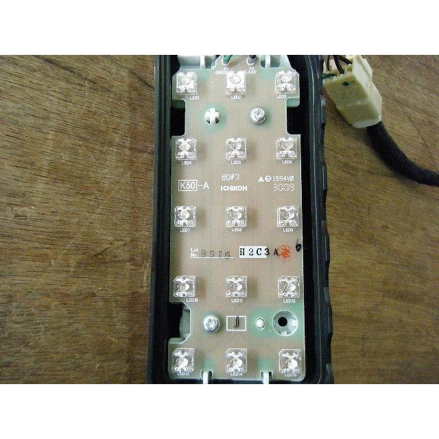 NOAH ノア DBA-ZRR70W 右テールランプ基盤 ストップランプ ブレーキ