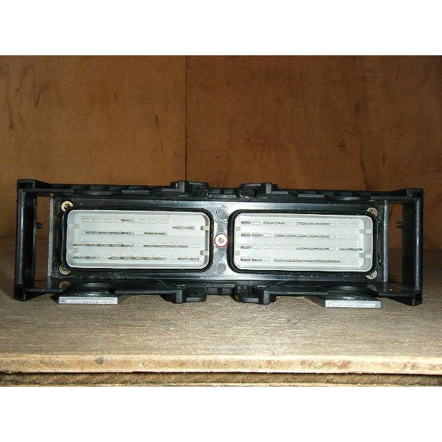 ベンツ CLKクラス E-208335 エンジンコンピューター 品番019 545 62 32