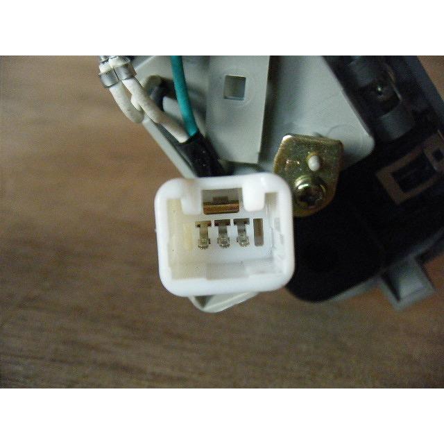 セルシオ CBA-UCF31 左リアルームランプ 室内灯 純正品番81290-50140