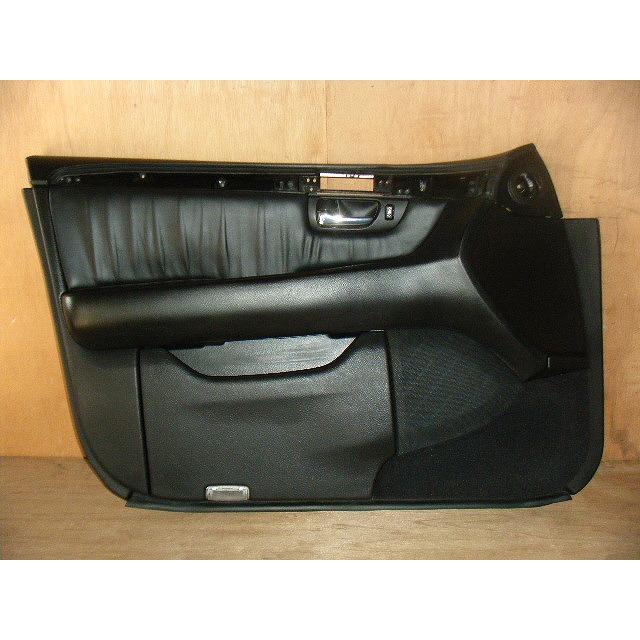 セルシオ CBA-UCF31 左フロントドアトリム 内張り 純正品番67620 セルシオ CBA-UCF31 左フロントドアトリム 内張り 純正品番67620