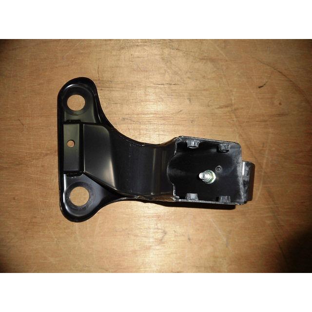 ハイゼット EBD-S510P 左エンジンマウント 助手席側 純正品番51048