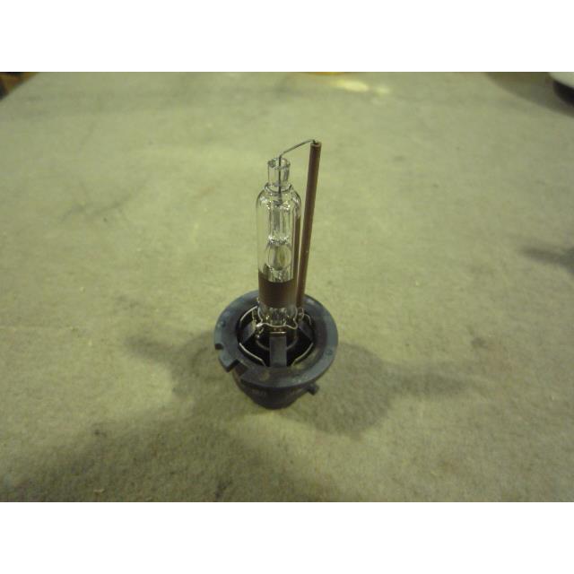 マークII GF-GX100 HIDバルブ D2R 純正品番90981-20001 管理番号Y5051