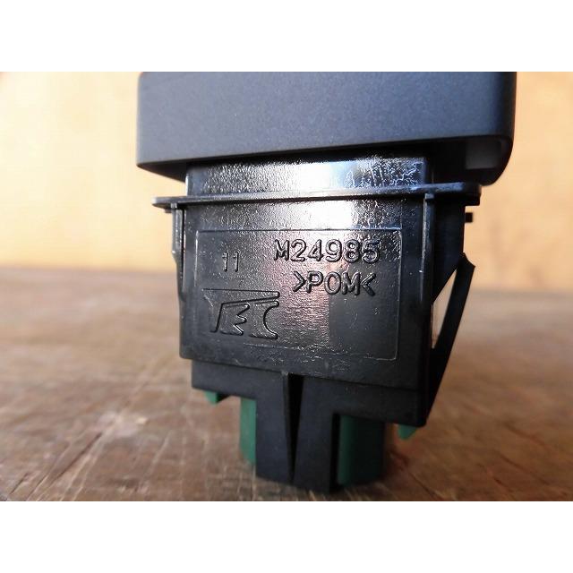 ステップワゴン DBA-RK5 VSAスイッチ 純正品番35300-TA0-J01 ステップワゴン DBA-RK5 VSAスイッチ 純正品番35300-TA0-J01
