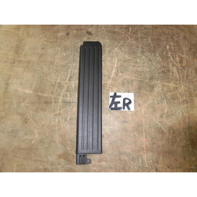 バモス ABA-HM1 左リアスカッフプレート 純正品番84261-S3C-000ZC 管理