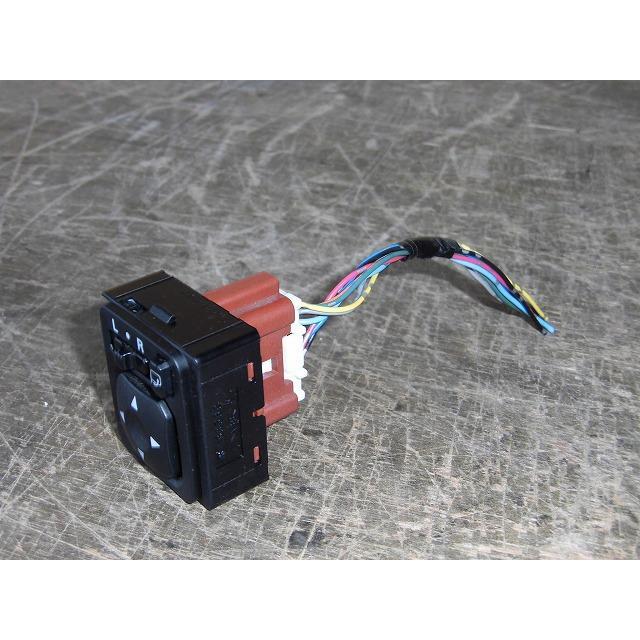eKワゴン DBA-H82W ドアミラースイッチ 純正品番MR951187 管理番号