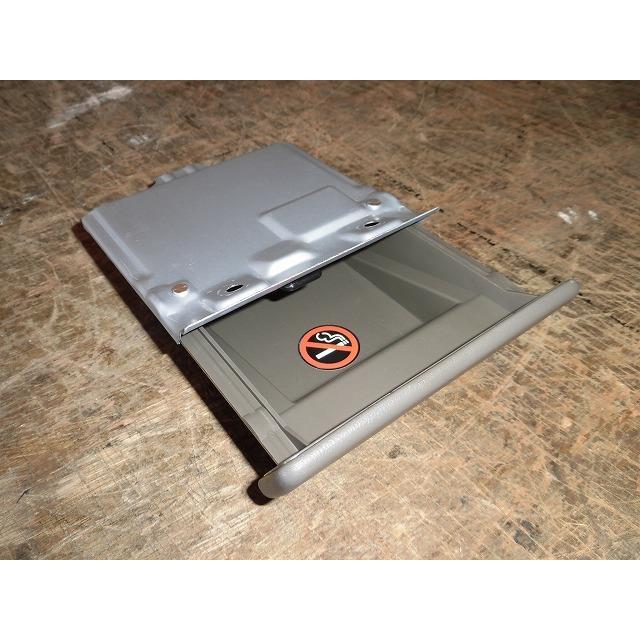 MRワゴン DBA-MF22S カードケース 純正品番73890-72J00-R8R 管理番号