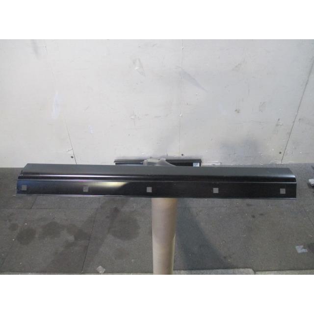 タント DBA-L375S 右側センターピラーOUT 純正品番61311-B2150 管理