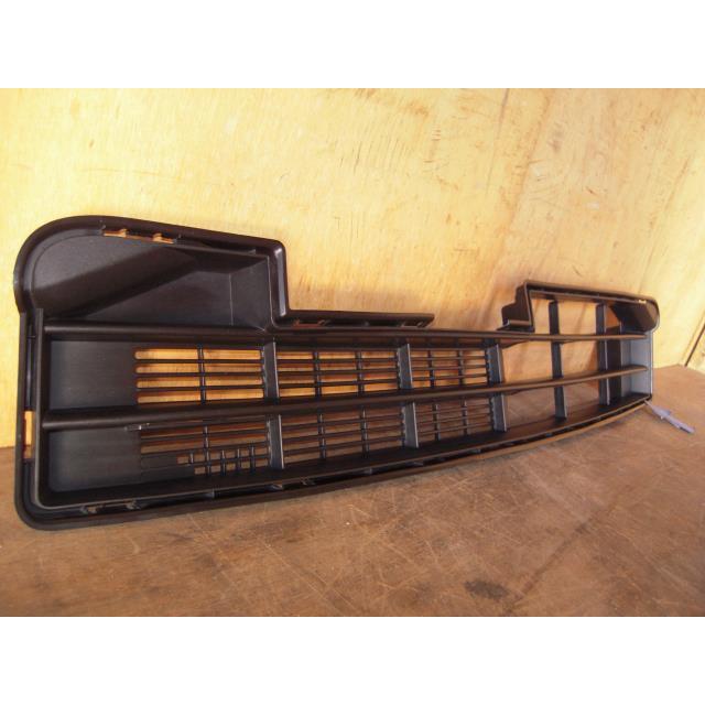 ムーヴ DBA-LA100S ラジエータグリル 純正品番53113-B2030 管理番号