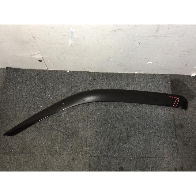 NV350キャラバン CBF-VR2E26 左フロントドアバイザー 純正品番H0813