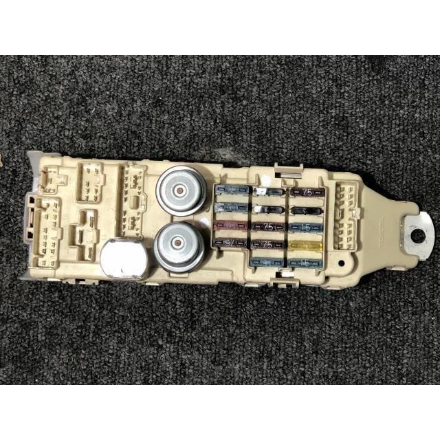 ソアラ E-MZ21 ヒューズボックス ジャンクションブロック 室内側 管理