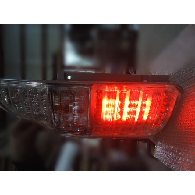 NOAH ノア DBA-ZRR70G 左テールランプ ブレーキランプ ストップランプ