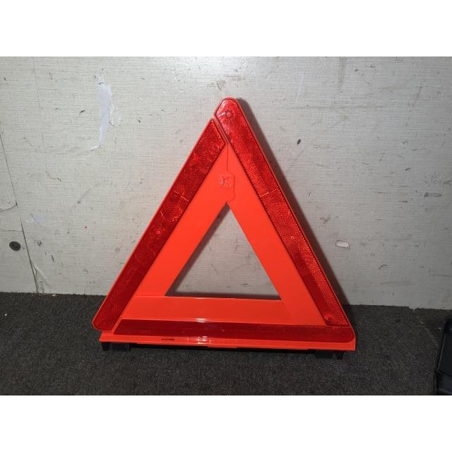 プロボックス DBE-NCP50V 非常停止表示板 管理番号Z5298 : 赤江解体