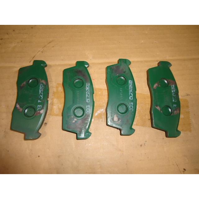 ワゴンR ワゴンR UA-MC22S フロントブレーキパッド パット NA車 純正