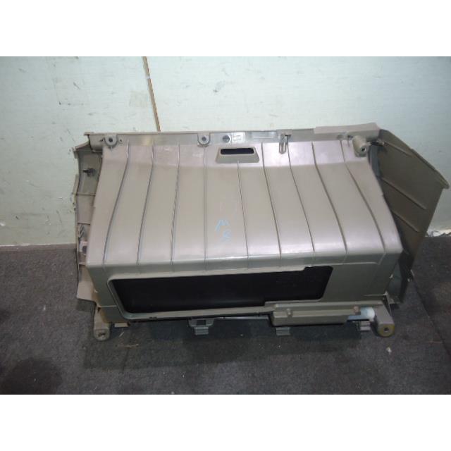 マークX マークX DBA-GRX120 グローブBOX グローブボックス 純正品番 