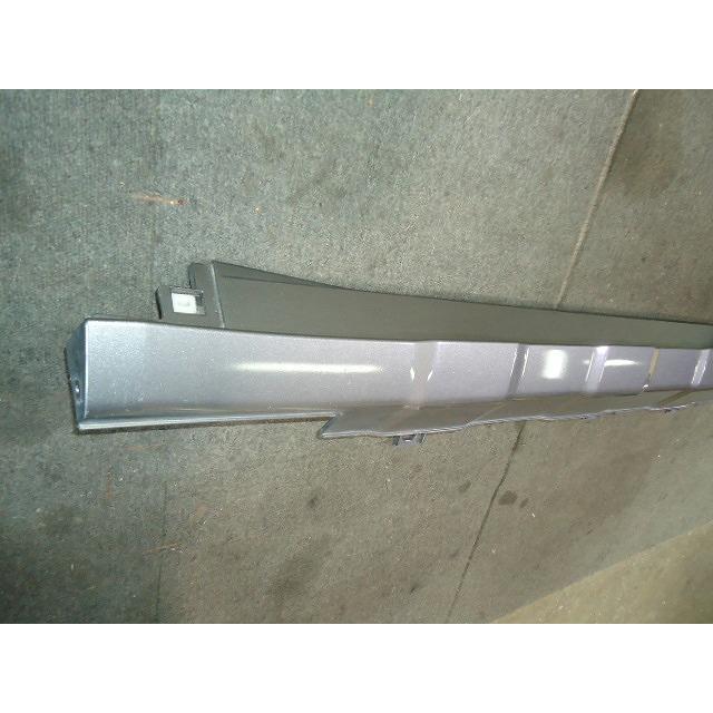 CR-V DBA-RE3 右サイドステップ シルバー 純正品番71800-SWA-901ZA