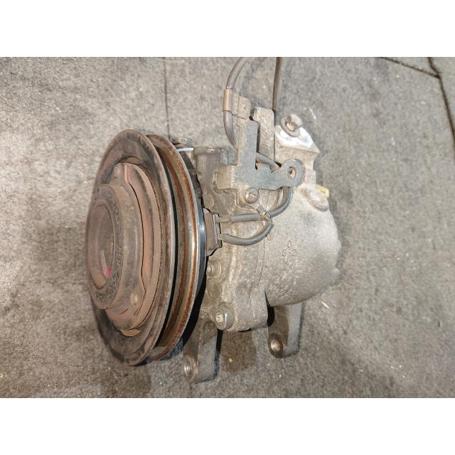 ムーヴ UA-L150S エアコンコンプレッサー A/C AC 純正品番88320-97206