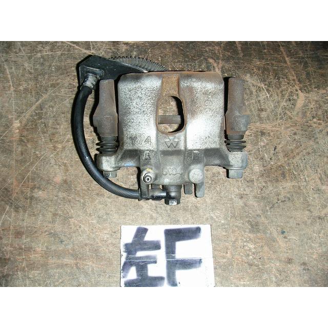 eKワゴン DBA-H82W 左フロントキャリパー 純正品番4605A406 管理番号