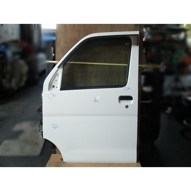 ピクシス EBD-S321M 左フロントドア カラー番号W09 ホワイト 純正品番