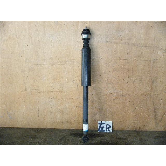 ムーヴ DBA-LA100S 左リアショックアブソーバー ダンバー 純正品番