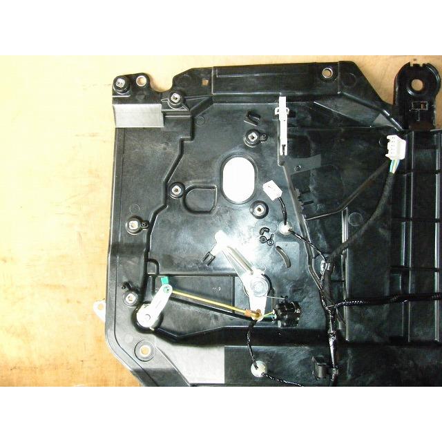 N-BOX DBA-JF3 右スライドドアワイヤーハーネス 純正品番32753 N-BOX DBA-JF3 右スライドドアワイヤーハーネス 純正品番32753