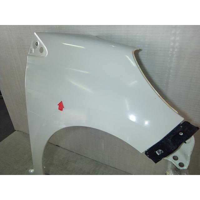 L275 ミラ フロントフェンダー パール白 ミラ（ダイハツ） ミラ DBA-L275S 右フロントフェンダー カラー番号W20