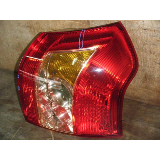 アレックス CBA-NZE121 右テールランプ ブレーキランプ ストップランプ