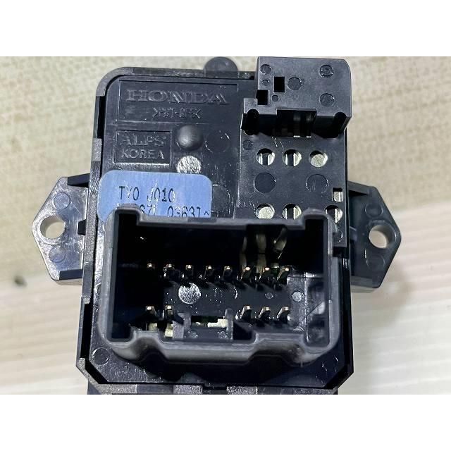 N-ONE DBA-JG1 ドアミラースイッチ 純正品番35190-T5A-J01 管理番号
