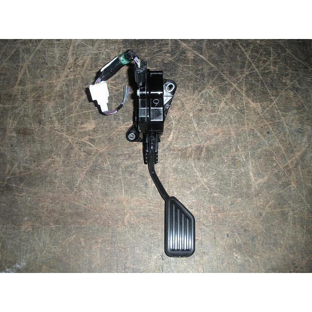 LA600S　専用 Amazon.co.jp: タント LA600S フロントレーダーセンサー 88210