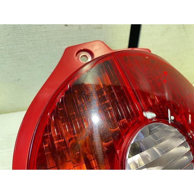 ダイハツ トコットテールランプ L550S ダイハツ トコットテールランプ L550S