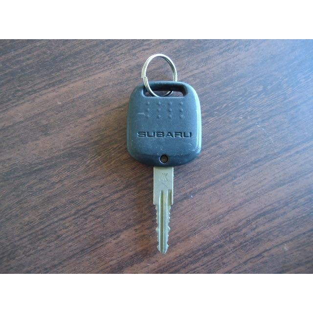 プレオ TA-RA1 キーレスリモコン 純正品番57497KE010 管理番号L3557