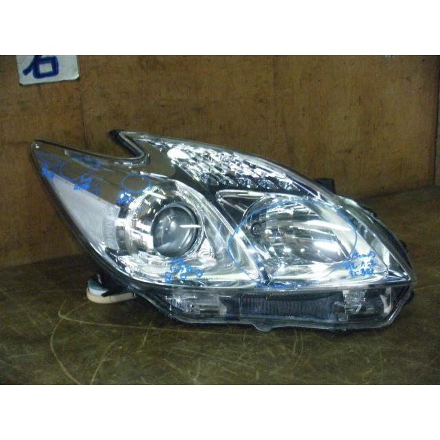 プリウス DAA-ZVW30 右ヘッドランプ 右ヘッドライト 純正品番 プリウス DAA-ZVW30 右ヘッドランプ 右ヘッドライト 純正品番
