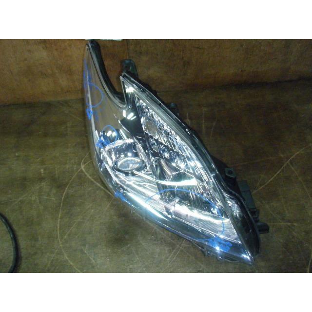 プリウス DAA-ZVW30 右ヘッドランプ 右ヘッドライト 純正品番 プリウス DAA-ZVW30 右ヘッドランプ 右ヘッドライト 純正品番
