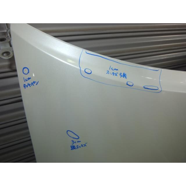 エスティマ DBA-ACR50W ボンネットフード カラー番号070 ホワイトP