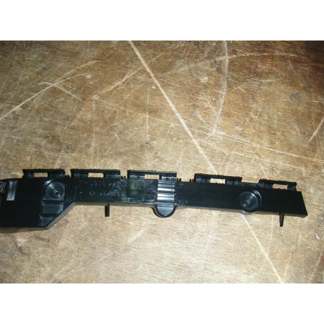 ムーヴ DBA-LA150S リアバンパー右サイドサポート 純正品番52155-B2320