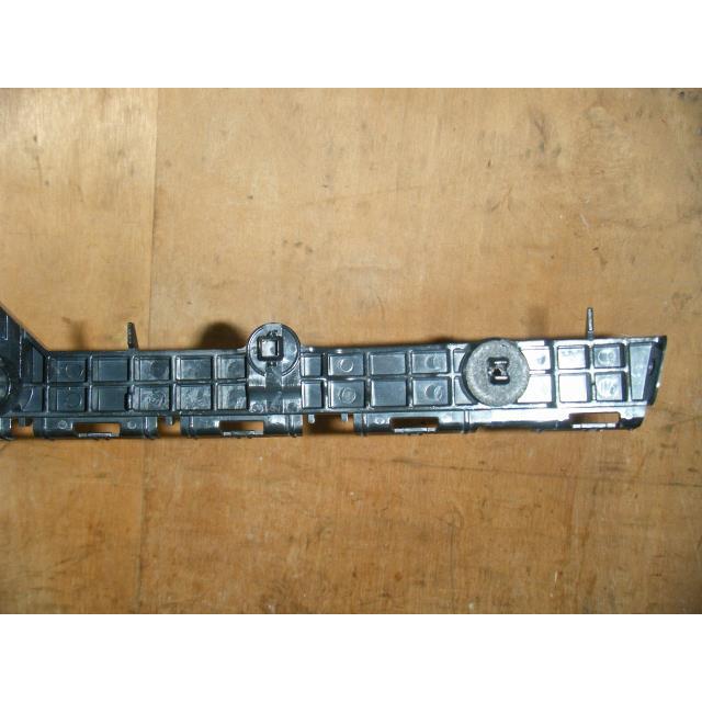 ムーヴ DBA-LA150S リアバンパー右サイドサポート 純正品番52155-B2320