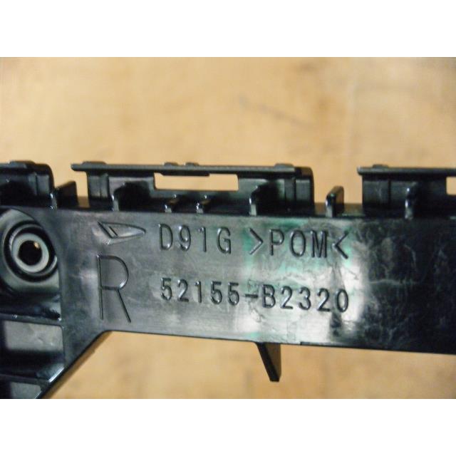 ムーヴ DBA-LA150S リアバンパー右サイドサポート 純正品番52155-B2320