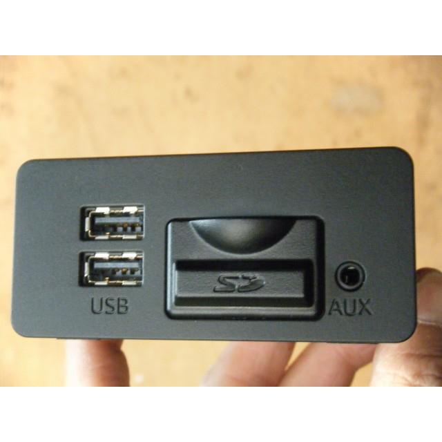 アクセラ DBA-BM5FS AUXユニット 純正品番BHP1-66-9U0B 管理番号AA7620