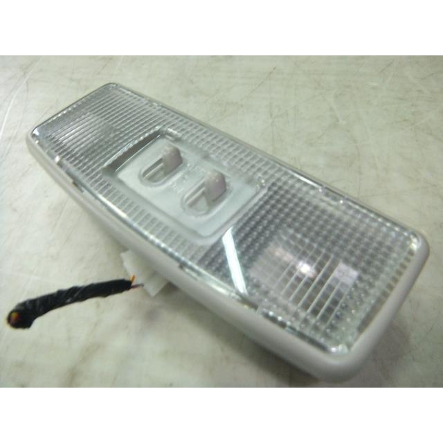 デイズルークス DBA-B21A フロントルームランプ 室内灯 純正品番26410